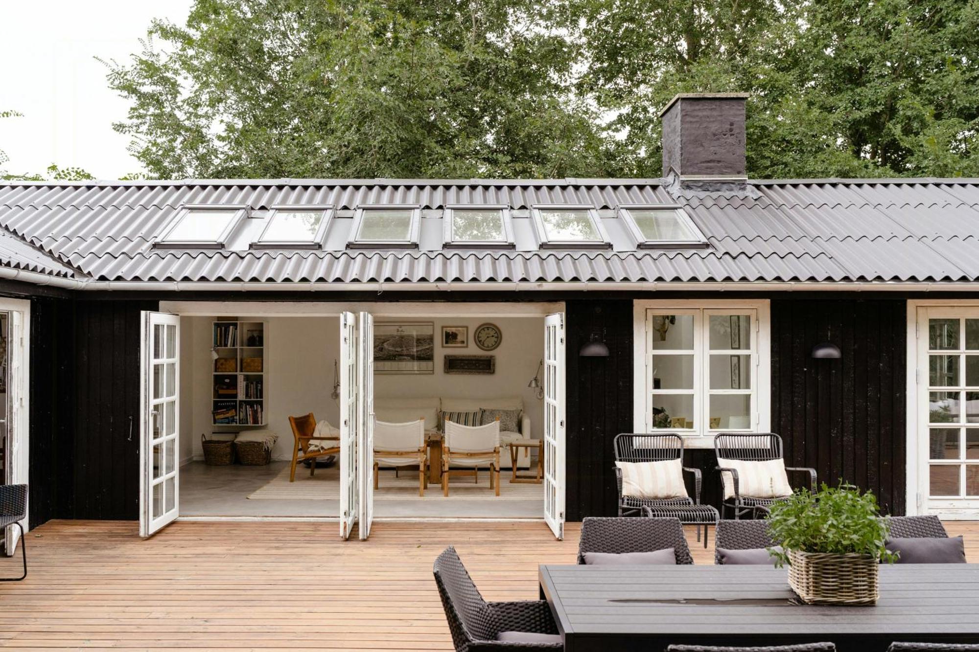 Smukt Lysindfald Og Fred Taet Ved Vandet Vejby Exterior photo